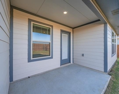 764 Primrose Lane - Photo Thumbnail 35