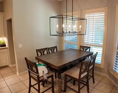 1109 Well Meadow Lane - Photo Thumbnail 5