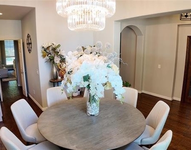 1109 Well Meadow Lane - Photo Thumbnail 2