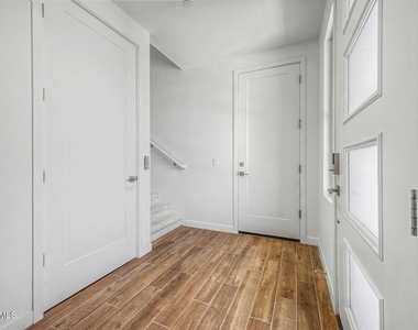 11673 N 136th Street - Photo Thumbnail 6