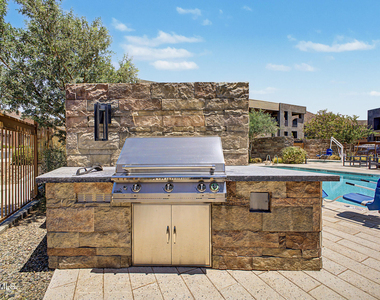 11673 N 136th Street - Photo Thumbnail 49