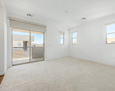 11673 N 136th Street - Photo Thumbnail 30