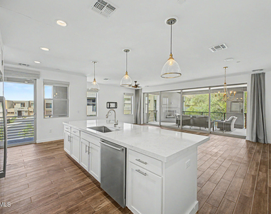 11673 N 136th Street - Photo Thumbnail 17
