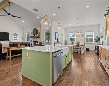 113 Revere Drive - Photo Thumbnail 13