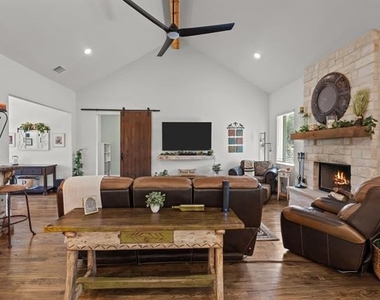 113 Revere Drive - Photo Thumbnail 8