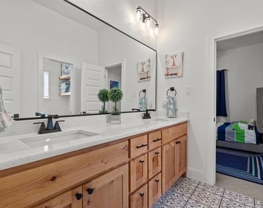 113 Revere Drive - Photo Thumbnail 29