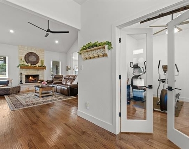 113 Revere Drive - Photo Thumbnail 5