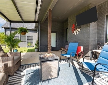 113 Revere Drive - Photo Thumbnail 38