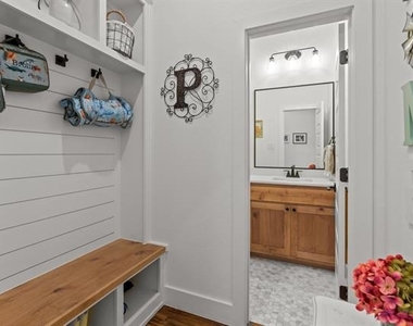 113 Revere Drive - Photo Thumbnail 20