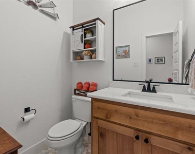113 Revere Drive - Photo Thumbnail 21