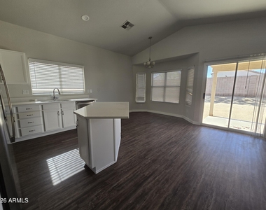 4740 E Dry Creek Road - Photo Thumbnail 1