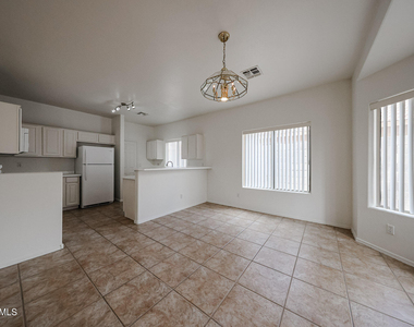 453 N 105th Place - Photo Thumbnail 14