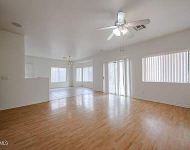 453 N 105th Place - Photo Thumbnail 11