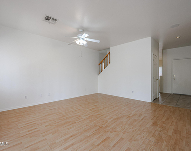 453 N 105th Place - Photo Thumbnail 13