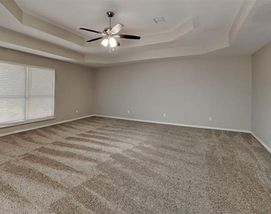 4332 Voss Hills Place - Photo Thumbnail 9