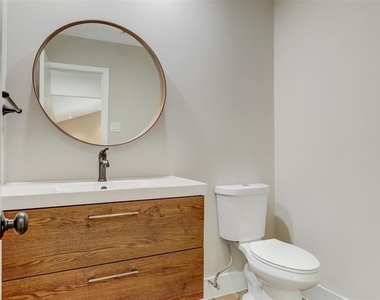 6915 Clearhaven Drive - Photo Thumbnail 14