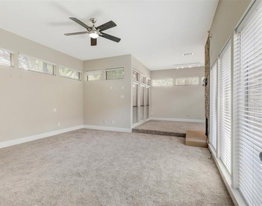 6915 Clearhaven Drive - Photo Thumbnail 15