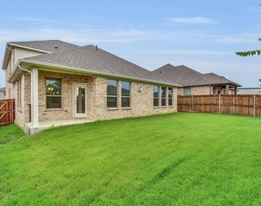 4857 Purlieu Drive - Photo Thumbnail 38