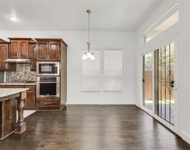 10409 Jackson Hole Lane - Photo Thumbnail 14