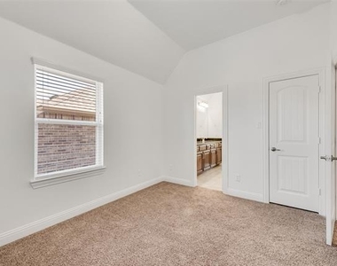 10409 Jackson Hole Lane - Photo Thumbnail 22
