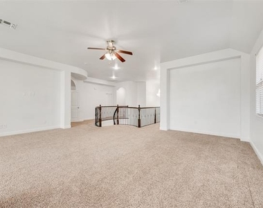 10409 Jackson Hole Lane - Photo Thumbnail 19