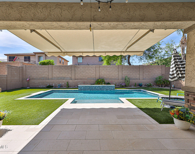 30870 N 125th Drive - Photo Thumbnail 38