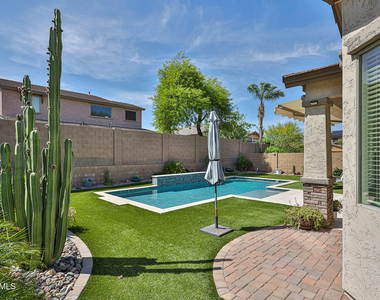30870 N 125th Drive - Photo Thumbnail 35
