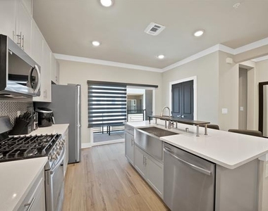 3320 Norris Street - Photo Thumbnail 8