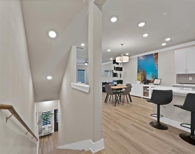 3320 Norris Street - Photo Thumbnail 2