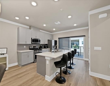 3320 Norris Street - Photo Thumbnail 3