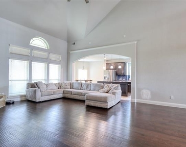 2601 Grouse Hollow Way - Photo Thumbnail 28