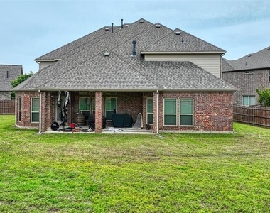 2601 Grouse Hollow Way - Photo Thumbnail 36