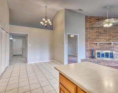 9314 Shipman Street - Photo Thumbnail 7
