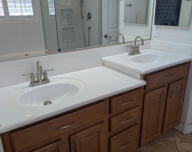 31612 N 23rd Avenue - Photo Thumbnail 14