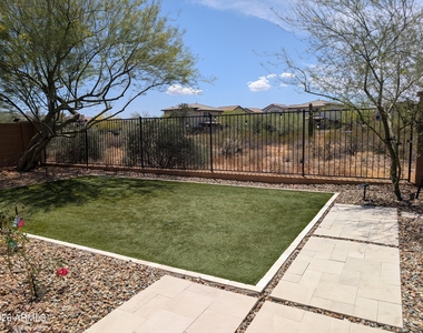 31612 N 23rd Avenue - Photo Thumbnail 8
