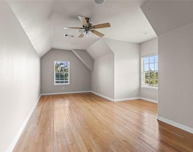 5517 Greenview Court - Photo Thumbnail 28