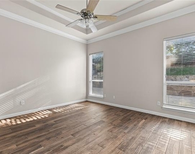 5517 Greenview Court - Photo Thumbnail 19