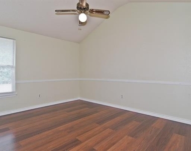 6014 Parkmeadow Drive - Photo Thumbnail 32