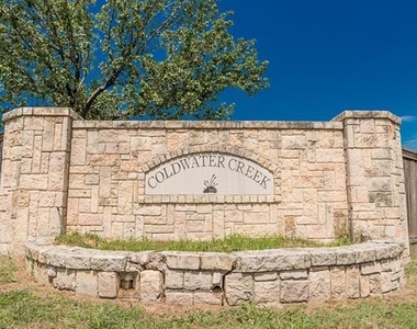 6014 Parkmeadow Drive - Photo Thumbnail 39