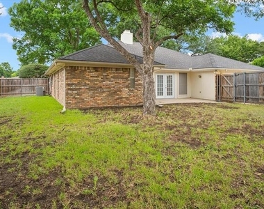 5012 Andover Drive - Photo Thumbnail 22