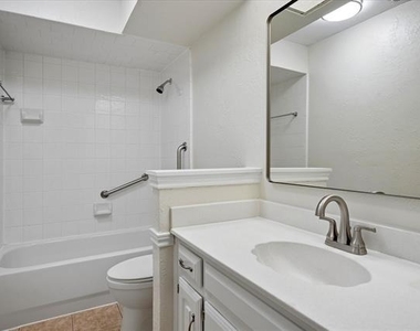 5012 Andover Drive - Photo Thumbnail 20