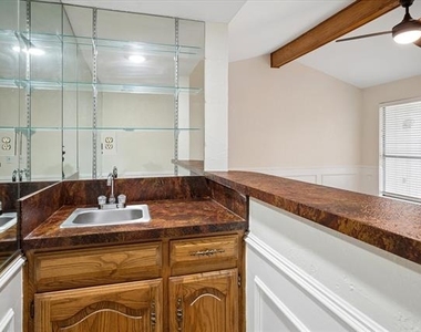 5012 Andover Drive - Photo Thumbnail 6