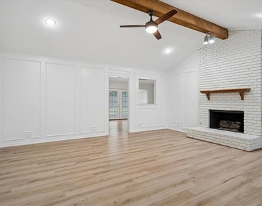 5012 Andover Drive - Photo Thumbnail 2