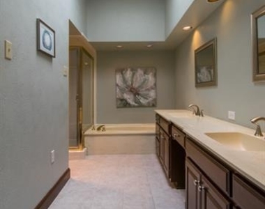 3215 San Sebastian Drive - Photo Thumbnail 20