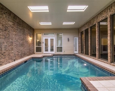 3215 San Sebastian Drive - Photo Thumbnail 9