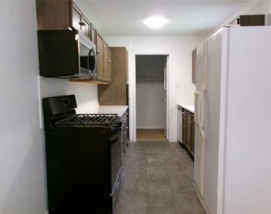 1519 Rambler Road - Photo Thumbnail 4
