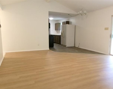 1519 Rambler Road - Photo Thumbnail 3