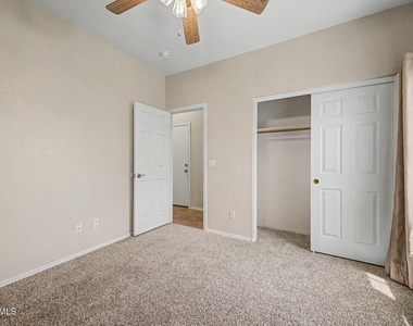 40602 N Apollo Way - Photo Thumbnail 26