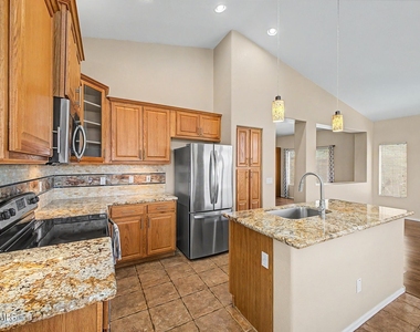 40602 N Apollo Way - Photo Thumbnail 16