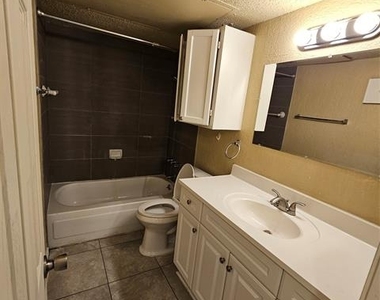 4748 Old Bent Tree Lane - Photo Thumbnail 16